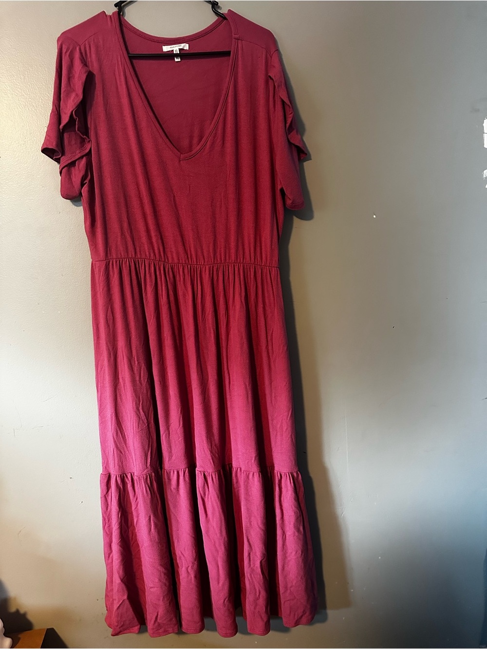 V-Neck Pink Tiered Midi Dress with Short Ruffle Sleeves